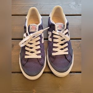 New Balance 212 pro court size 6 men's 8 womans